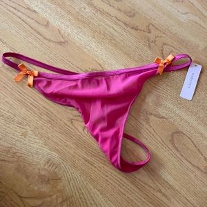Cacique Thong Plus size